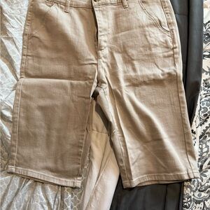 DG2 by Diane Gilman Tan Women's Bermuda Shorts Size 12